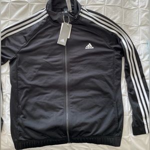 Adidas BLACK jacket. New with tags.. size XL
